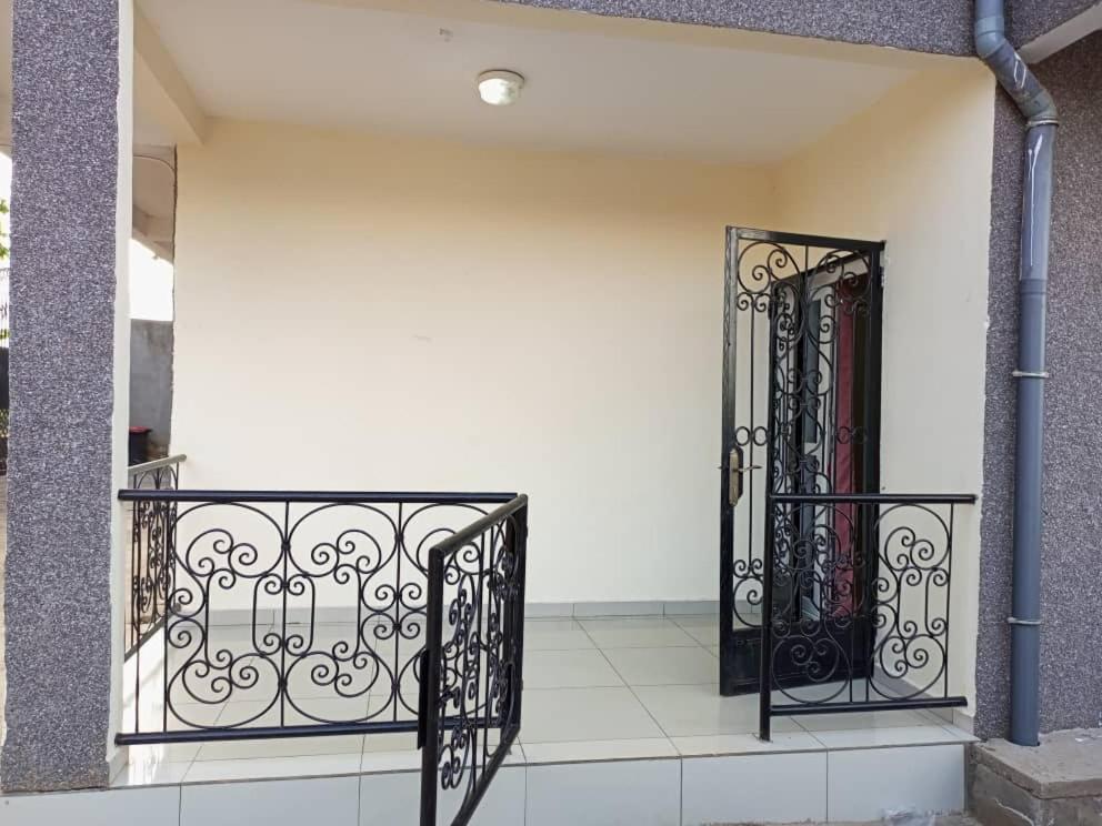 Residence Rosalie Yaoundé Cameră foto