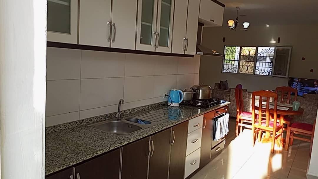 Residence Rosalie Yaoundé Cameră foto